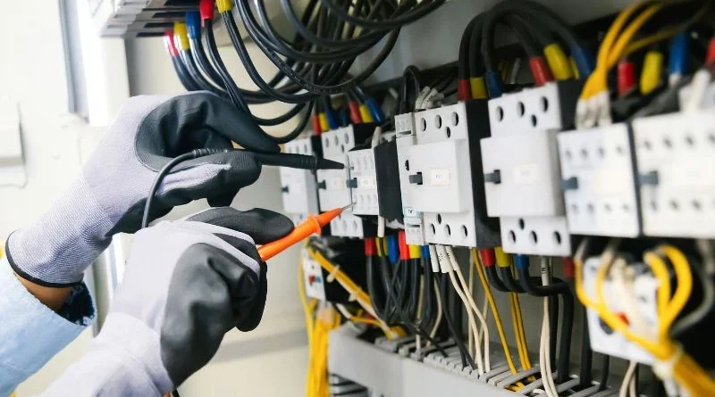 Electrical Surplus Buyers Delray Beach FL